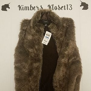 🦄NWT🦄 Faur Fur Vest in XL By Confess